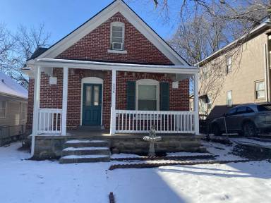 Main picture of 334 Mersington Ave