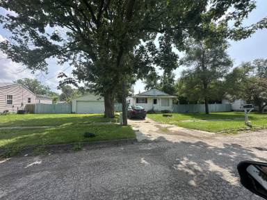 Main picture of 1147 W Downey Ave