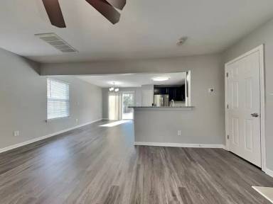 Main picture of 12116 Stewarts Crossing Dr