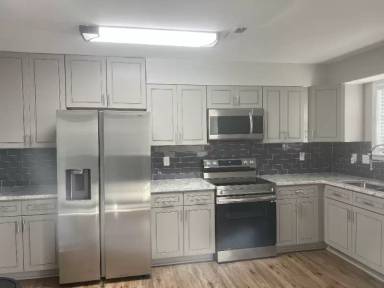 Main picture of 7271 Sandy Creek Dr