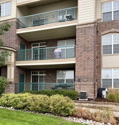 Main picture of 3865 S Dayton St