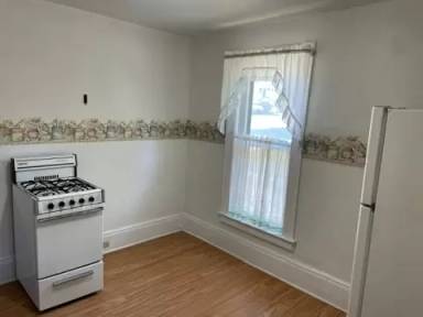 Main picture of 2 W 2nd St