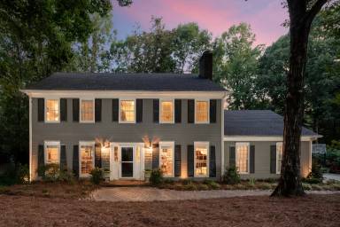 Main picture of 9717 Whitethorn Dr