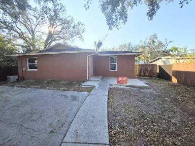 Main picture of 9313 N 46th St