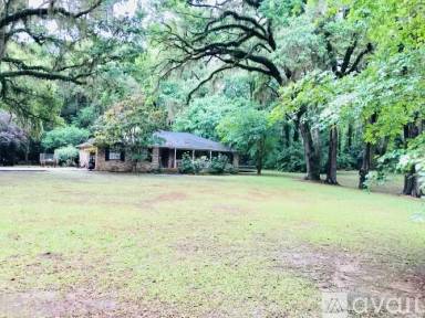 Main picture of 10608 Lake Iamonia Dr