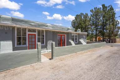 Main picture of 393 E San Miguel St