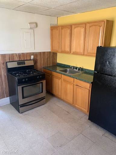 Main picture of 1562 Rugby Rd