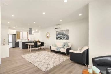 Main picture of 7029 15th Ave NW