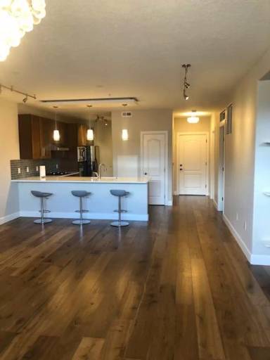 Main picture of 1207 W Fort St