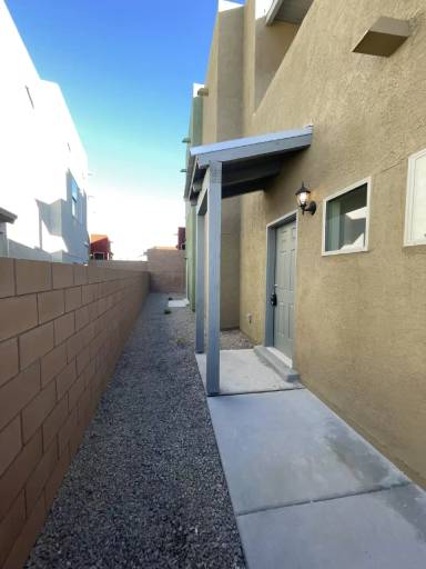 Main picture of 1524 Volponi Dr SE