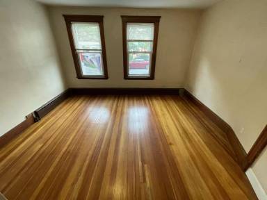 Main picture of 141 Cottage St