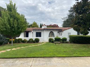 Main picture of 2233 11th Ave