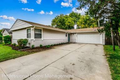 Main picture of 6232 E 44th St N