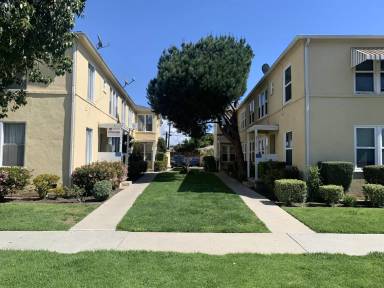 Main picture of 4566 N Banner Dr