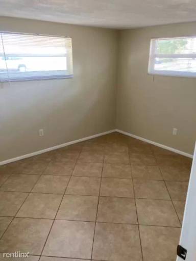 Main picture of 7434 Ashwood Dr