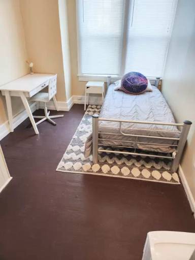 Main picture of 1864 Central Ave