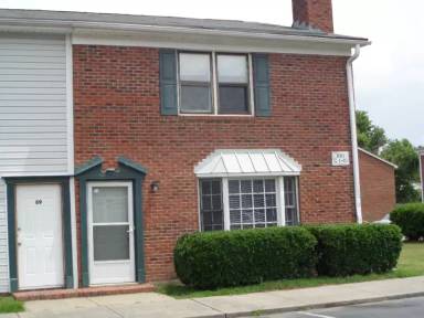 Main picture of 100 Kristin Dr Apartments