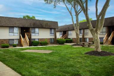 Main picture of Moonglow Apartments