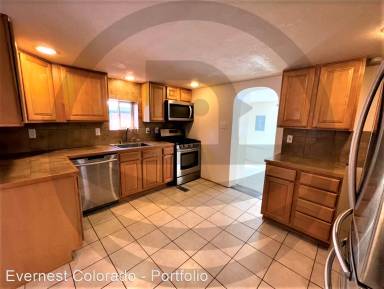 Main picture of 16420 W 10th Ave