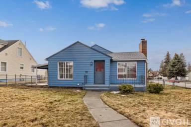 Main picture of 2527 W Upton Ave