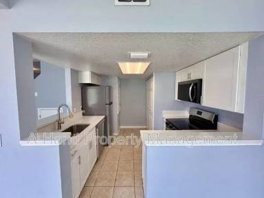 Main picture of 1314 Washington Palm Loop