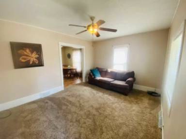 Main picture of 318 N State St