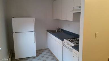 Main picture of 5700 Mosholu Ave