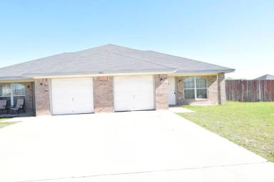 Main picture of 4000 Eula Bea Ct