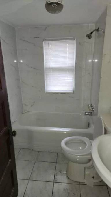 Main picture of 828 S Pasfield St