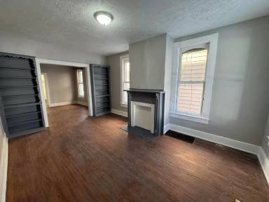 Main picture of 528 Forest Ave