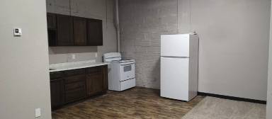 Main picture of 527 S Main St
