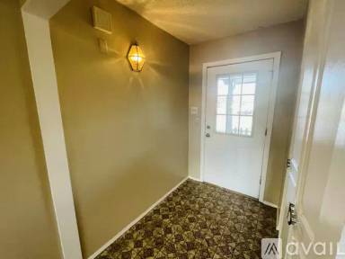 Main picture of 1400 Natches Dr