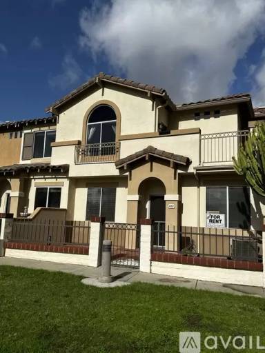 Main picture of 2362 Sunningdale Dr