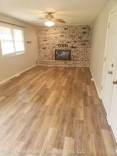 Main picture of 3560 S Fort Ave