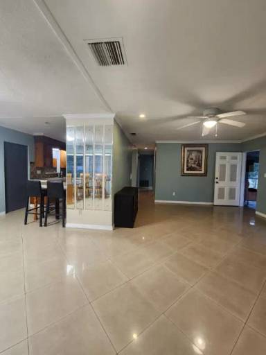 Main picture of 5306 46th Ave N