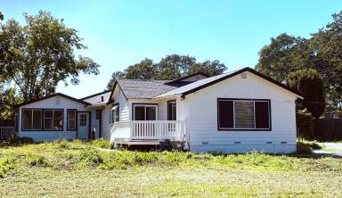 Main picture of 9059 Starr Rd