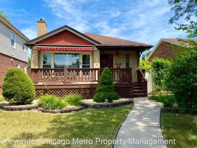 Main picture of 11807 S Maplewood Ave