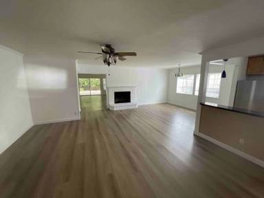 Main picture of 5816 Norwich Ave