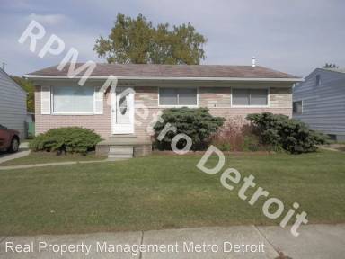 Main picture of 19787 Broadacres St