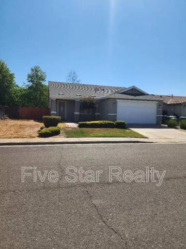 Main picture of 9539 Poplar Way