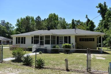 Main picture of 202 Kirven St