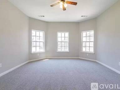 Main picture of 1207 Lombardy