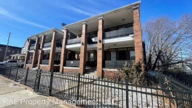Main picture of 1446 E 115th St