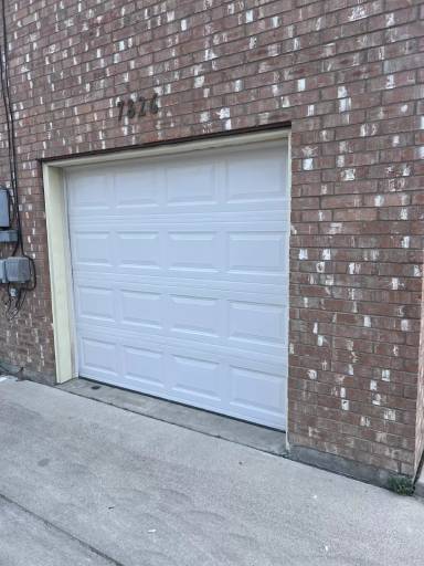 Main picture of 7806-26 Downe Dr