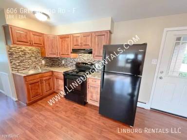 Main picture of 606 Greenwood Rd