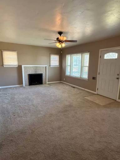 Main picture of 1053 N Laurel Ave