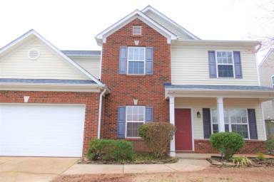 Main picture of 210 Chartwell Dr
