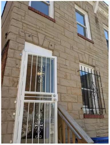 Main picture of 211 S Woodyear St