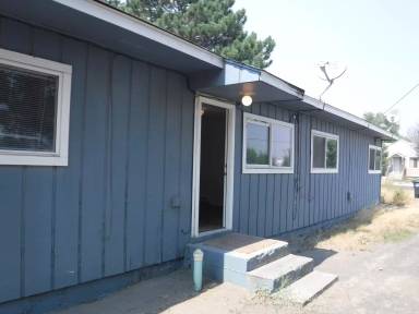 Main picture of 9837 Olympic Dr NE