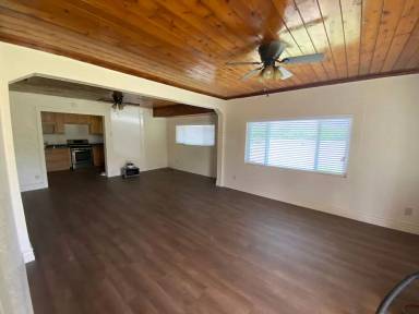 Main picture of 1594 S 7th Ave